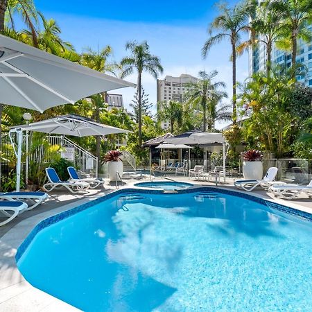Coco Bella Retreat In Central Surfers - Sleeps 6-8 โกลด์โคสต์ ภายนอก รูปภาพ