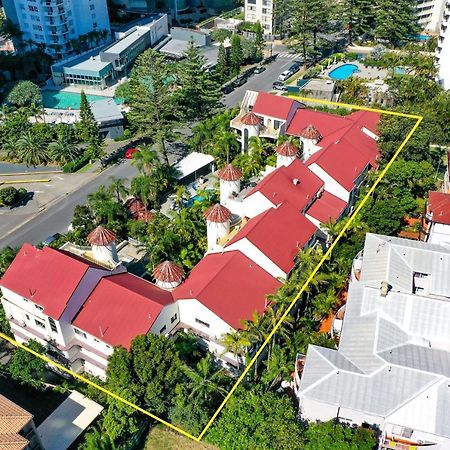 Coco Bella Retreat In Central Surfers - Sleeps 6-8 โกลด์โคสต์ ภายนอก รูปภาพ