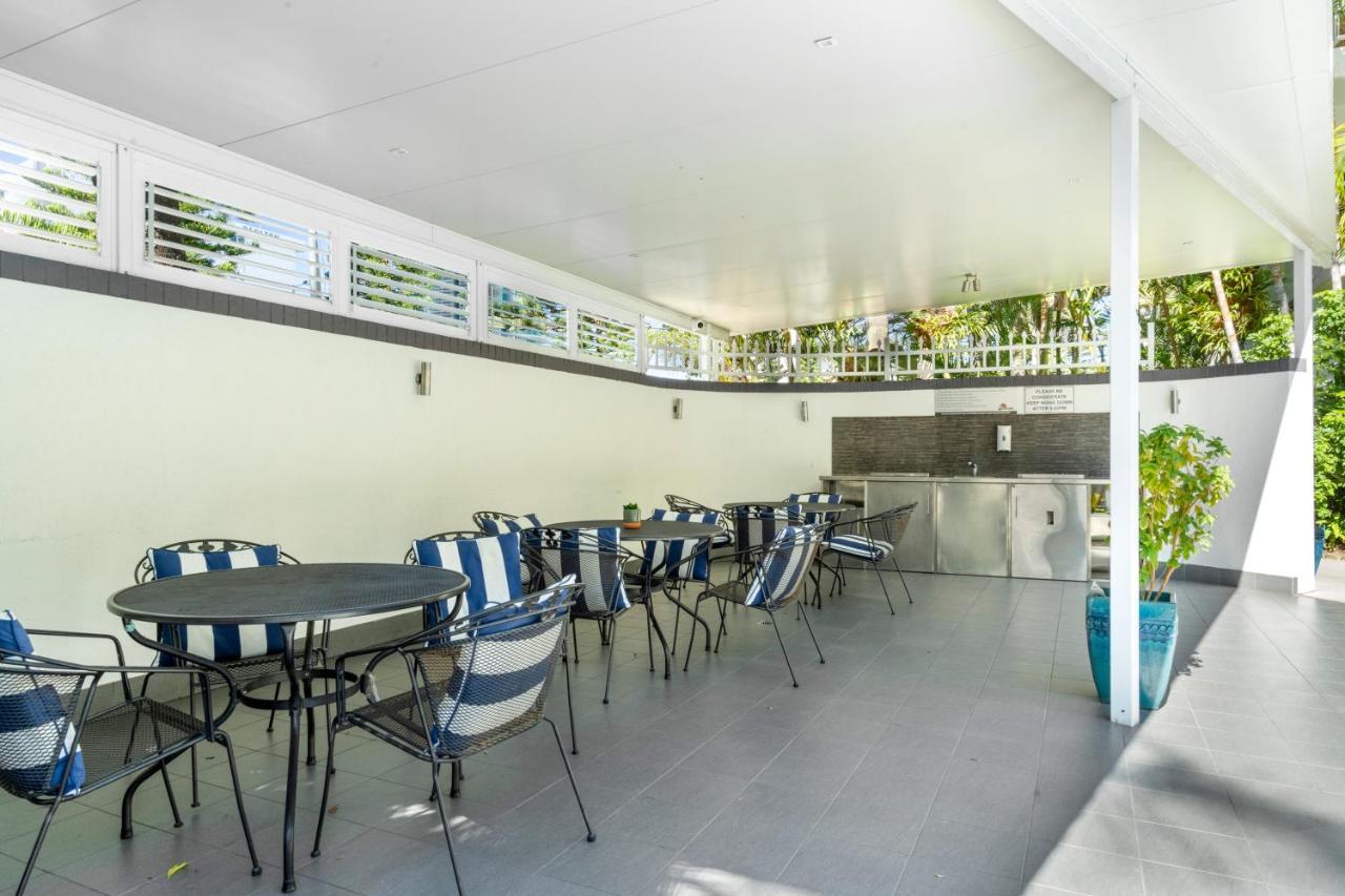 Coco Bella Retreat In Central Surfers - Sleeps 6-8 โกลด์โคสต์ ภายนอก รูปภาพ